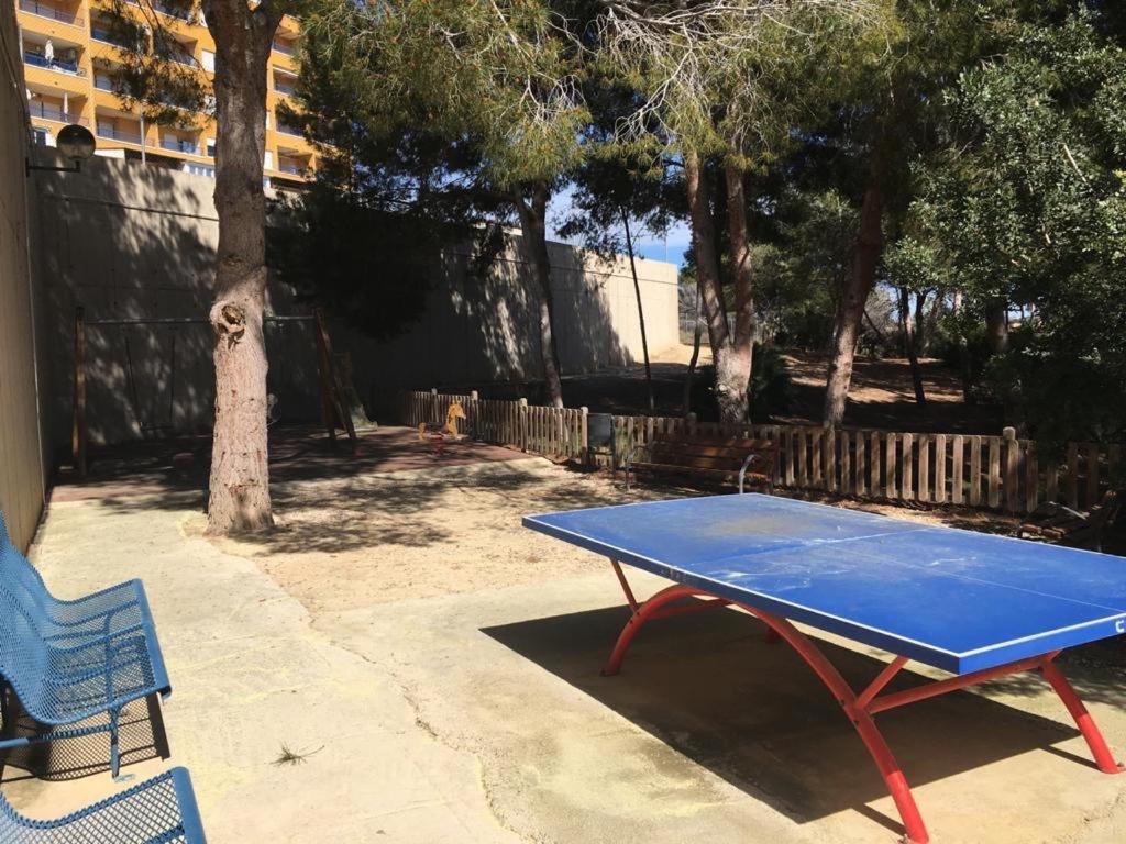 2-Bedroom And Living Room Apartment Near Campoamor Beach Exterior foto
